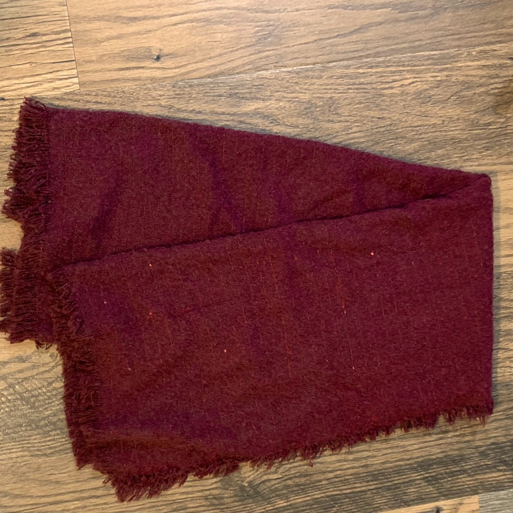Elegant winter scarf